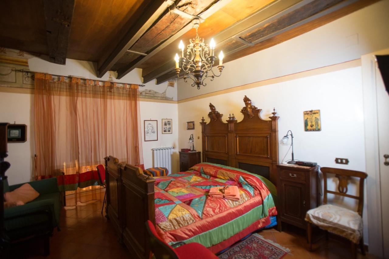 Vierbettzimmer mit privatem externen Bad